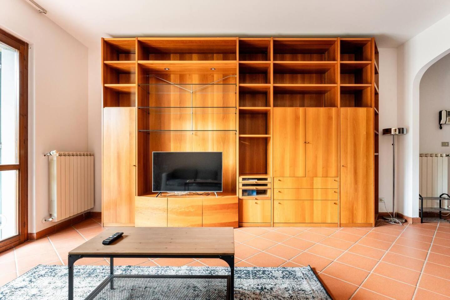 Nave Home Vacation - Entire Apartament Firenze Eksteriør billede